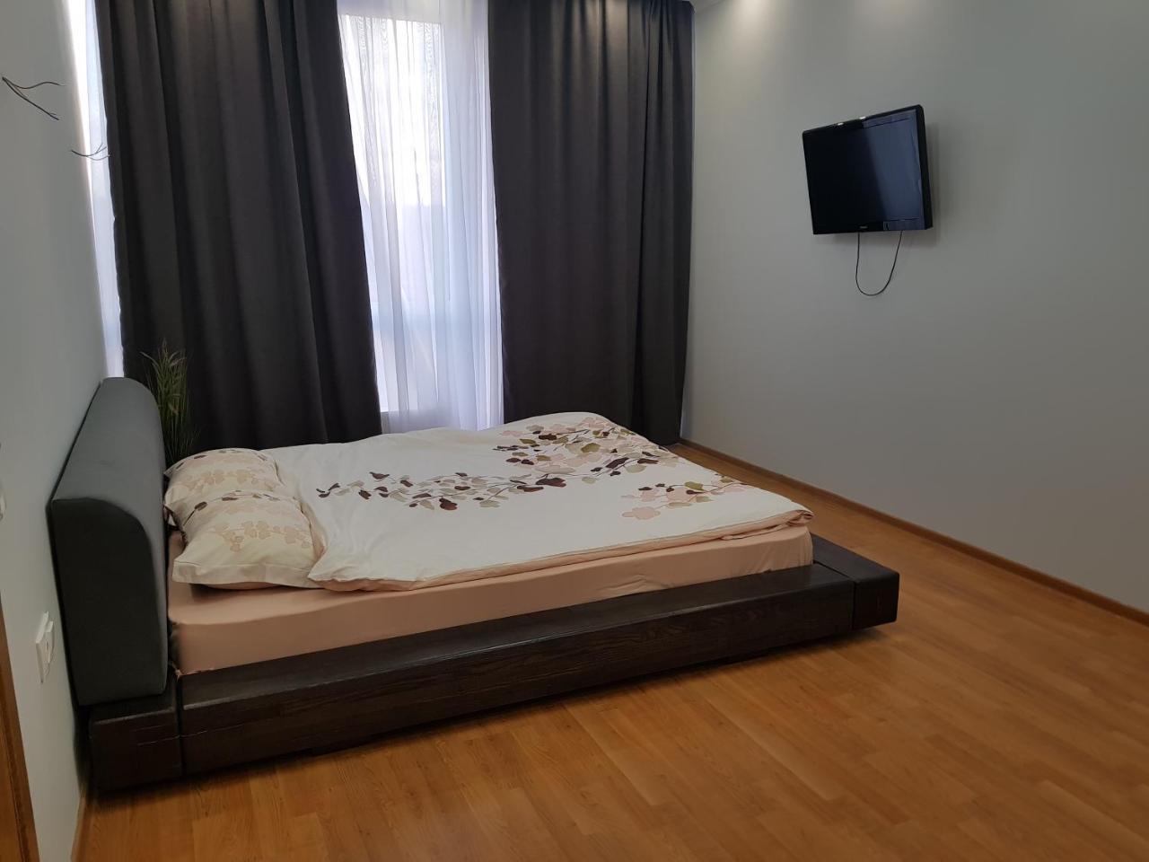 Измайловская Апартаменты Chisinau Ngoại thất bức ảnh